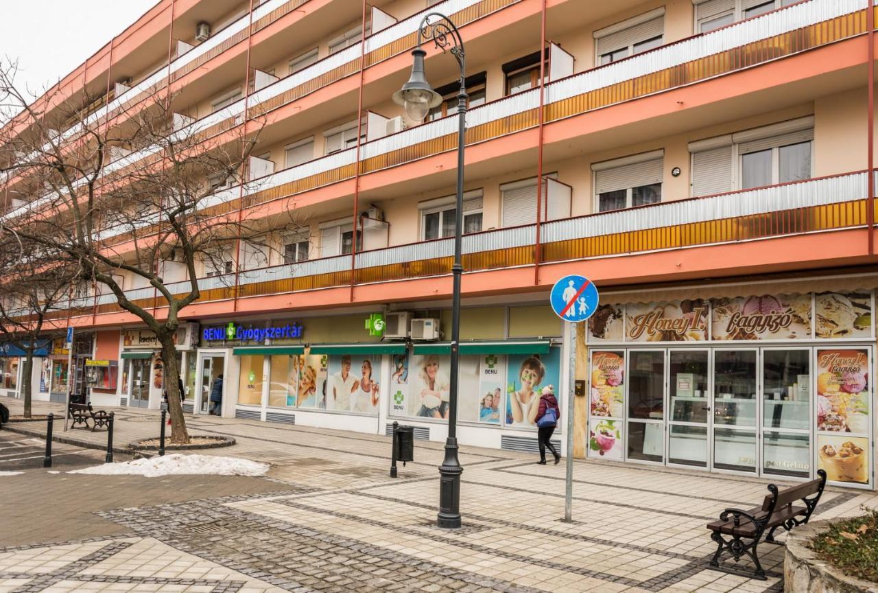 Central Home- Pesterzsebet Budapest Eksteriør bilde